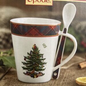 SPODE Christmas Tree Mug And Spoon Boxed Gift Set NEW 14fl Ounces Coffee Mug Set